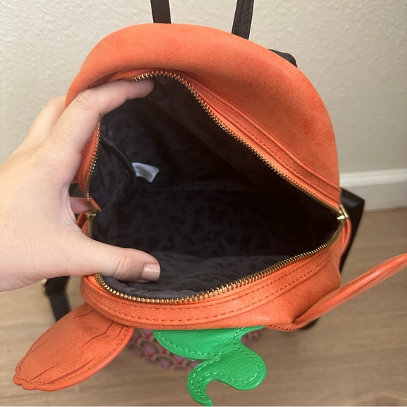 Pumpkin loungefly backpack main image 5